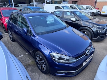 Used Volkswagen Golf 2019 for sale - 79254272: Photo