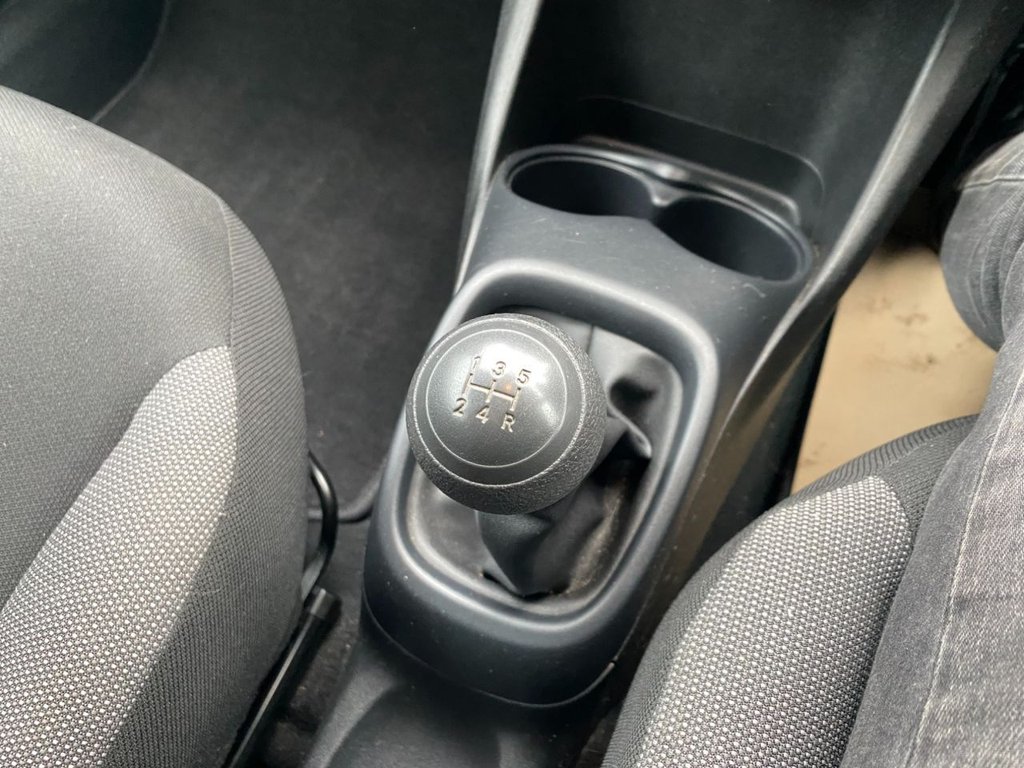 Used Toyota AYGO 2014 for sale - 77384640: Photo 12