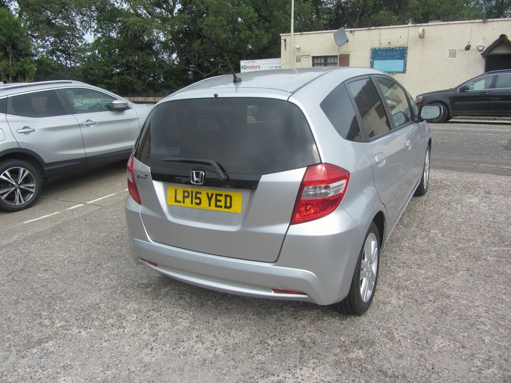 Used Honda Jazz 2015 for sale - 76376310: Photo 6