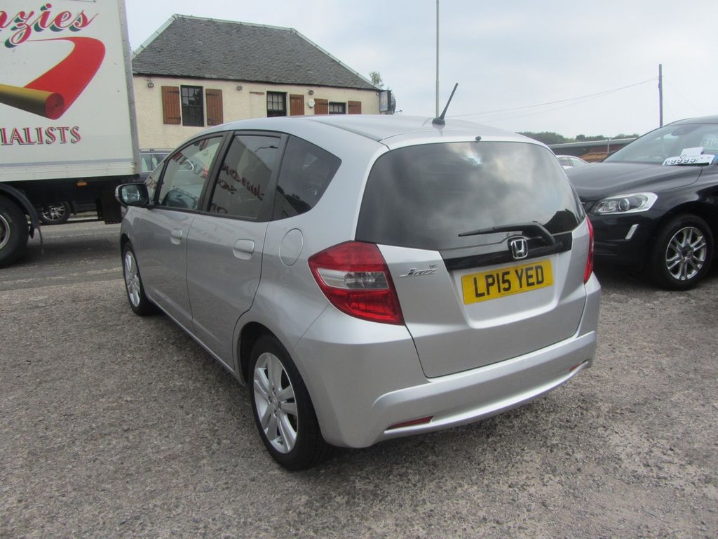 Used Honda Jazz 2015 for sale - 76376310: Photo 8