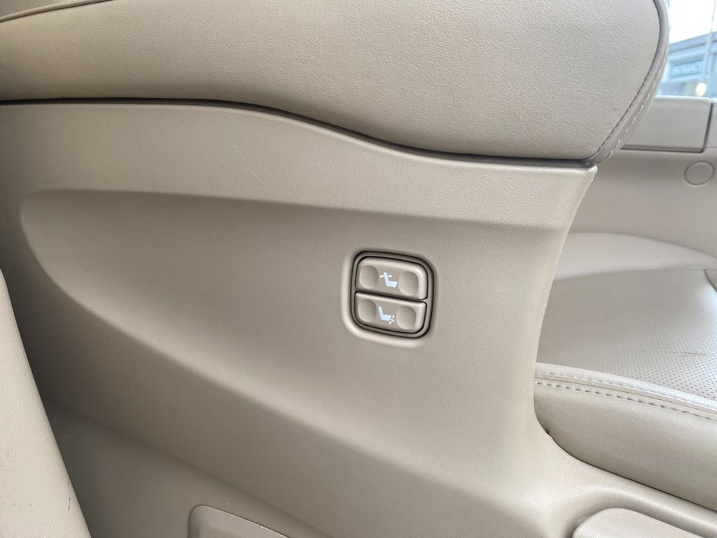 Used Toyota Alphard 2023 for sale - 77765528: Photo 23