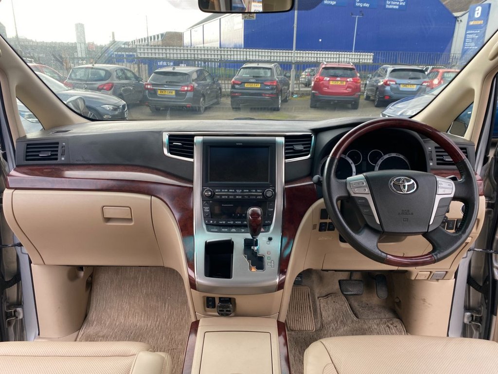 Used Toyota Alphard 2023 for sale - 77765528: Photo 24