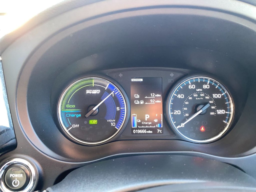 Used Mitsubishi Outlander 2020 for sale - 76570292: Photo 20