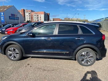 Used Kia Niro 2020 for sale - 75896066: Photo