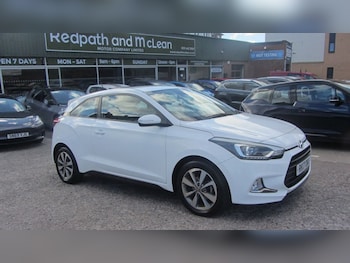 Used Hyundai i20 2017 for sale - 76023647: Photo 2