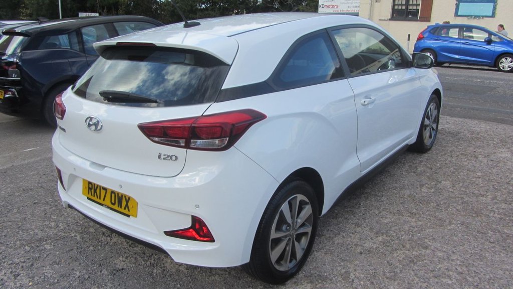 Used Hyundai i20 2017 for sale - 76023647: Photo 6