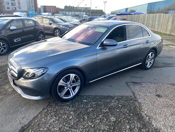 Used Mercedes-Benz E Class 2017 for sale - 76510207: Photo