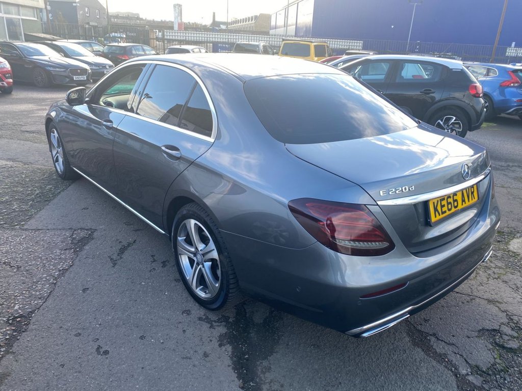 Used Mercedes-Benz E Class 2017 for sale - 76510207: Photo 5