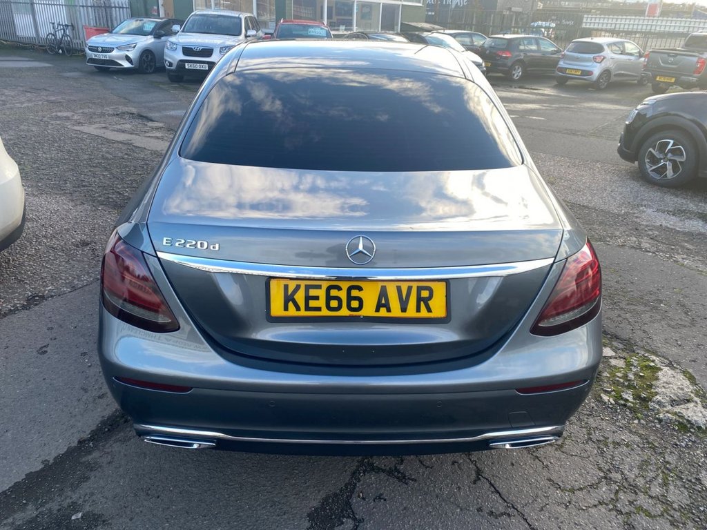 Used Mercedes-Benz E Class 2017 for sale - 76510207: Photo 6