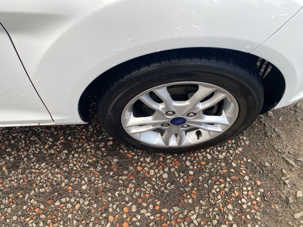 Used Ford Fiesta 2016 for sale - 76686159: Photo 9