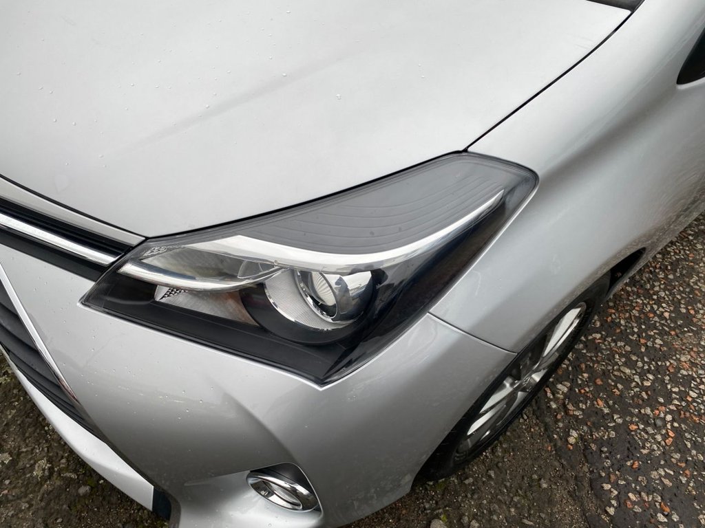 Used Toyota Yaris 2015 for sale - 76570452: Photo 16