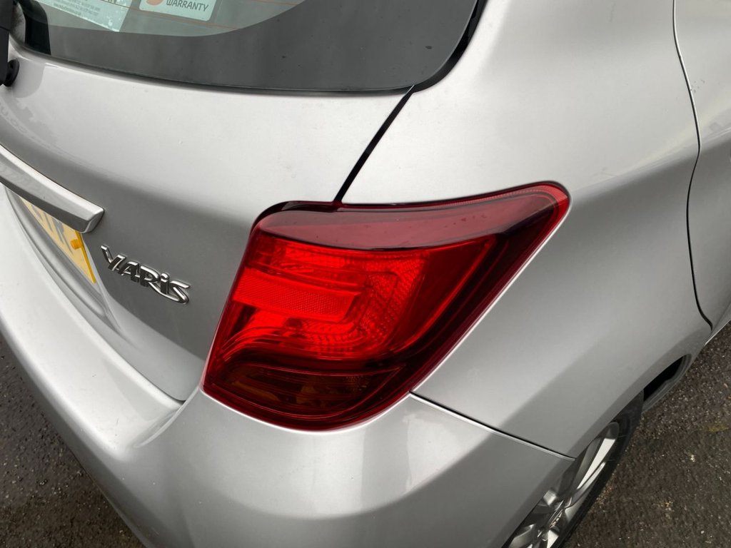 Used Toyota Yaris 2015 for sale - 76570452: Photo 22