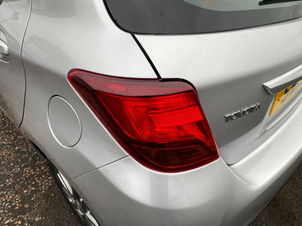 Used Toyota Yaris 2015 for sale - 76570452: Photo 23