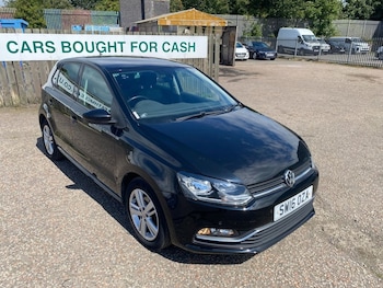 Used Volkswagen Polo 2016 for sale - 79385184: Photo