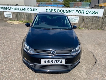 Used Volkswagen Polo 2016 for sale - 79385184: Photo