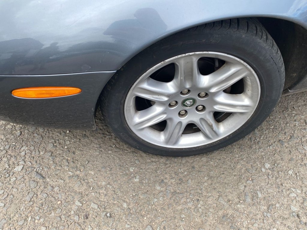 Used Jaguar XK8 1997 for sale - 76406147: Photo 11