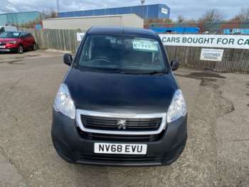 Used Peugeot Partner 2019 for sale - 74002376: Photo