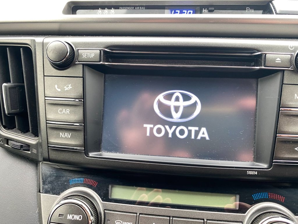 Used Toyota RAV4 2015 for sale - 77507840: Photo 17