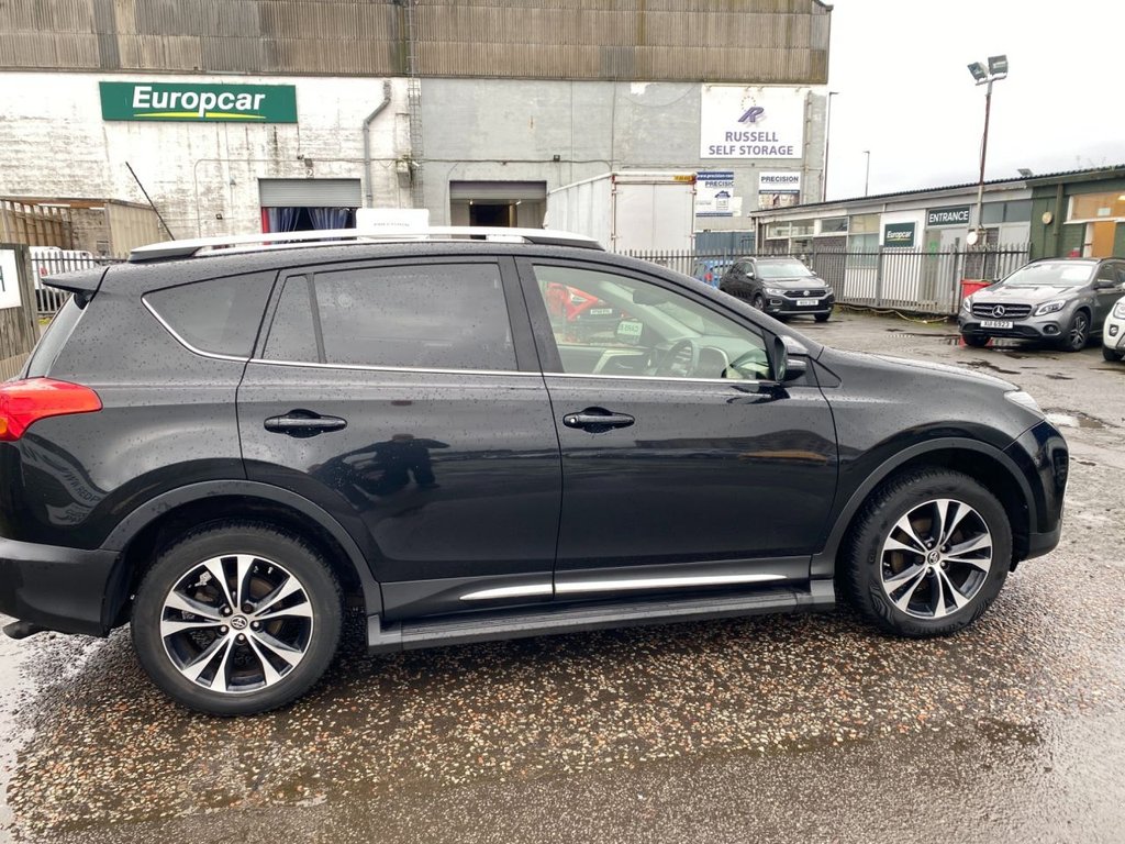 Used Toyota RAV4 2015 for sale - 77507840: Photo 8