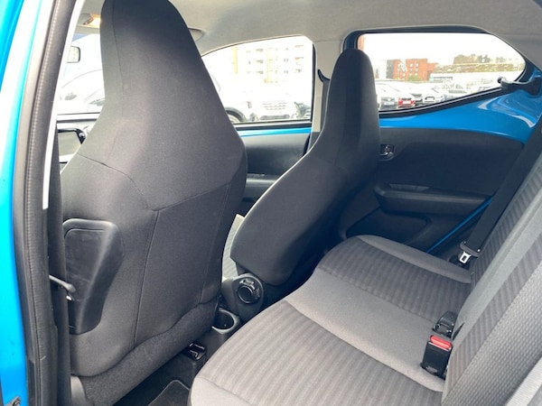 Used Toyota AYGO 2018 for sale - 74258139: Photo 14