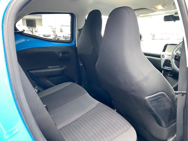 Used Toyota AYGO 2018 for sale - 74258139: Photo 16