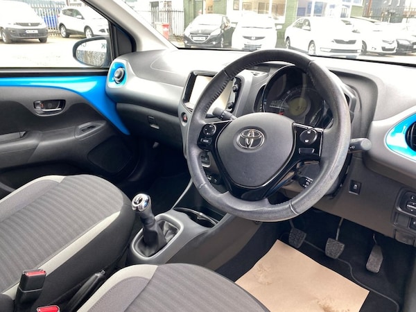 Used Toyota AYGO 2018 for sale - 74258139: Photo 17