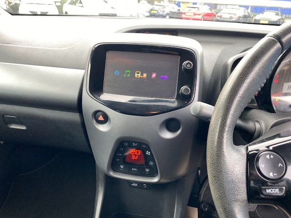 Used Toyota AYGO 2018 for sale - 74258139: Photo 18