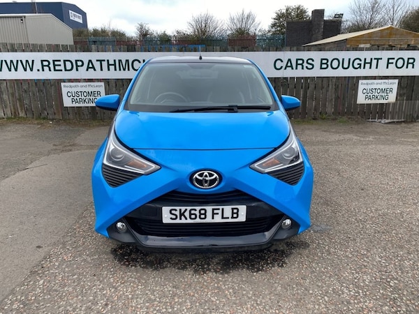 Used Toyota AYGO 2018 for sale - 74258139: Photo 2