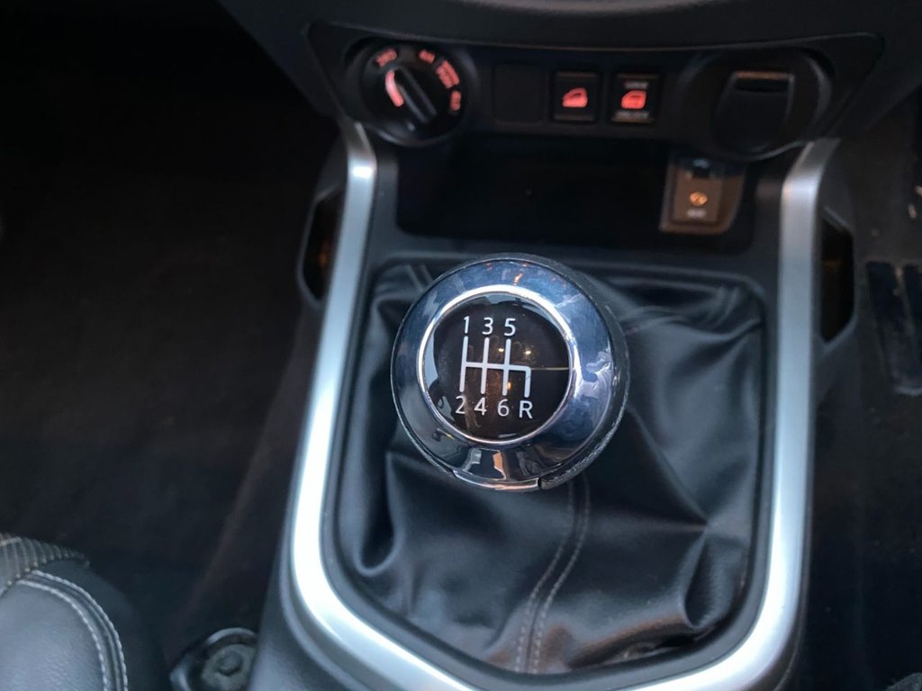 Used Nissan Navara 2019 for sale - 76510050: Photo 39