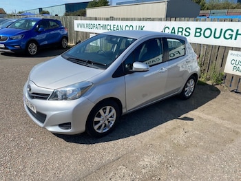 Used Toyota Yaris 2012 for sale - 75456539: Photo