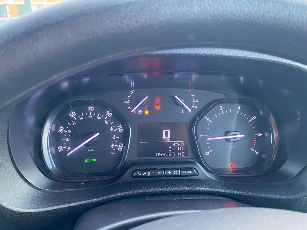 Used Vauxhall Vivaro 2021 for sale - 77643036: Photo 17