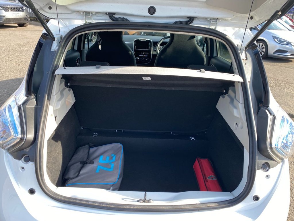 Used Renault Zoe 2017 for sale - 77708912: Photo 30