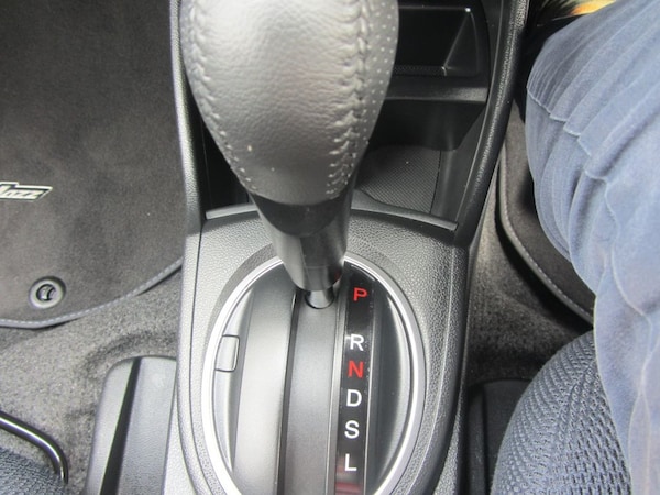 Used Honda Jazz 2015 for sale - 75585449: Photo 32