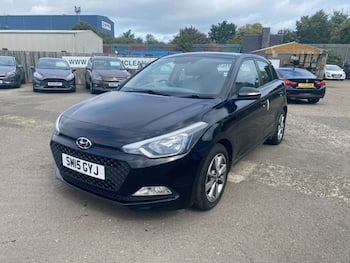 Used Hyundai i20 2015 for sale - 79686589: Photo