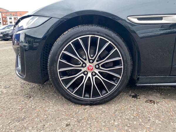 Used Jaguar XE 2019 for sale - 75047193: Photo 11