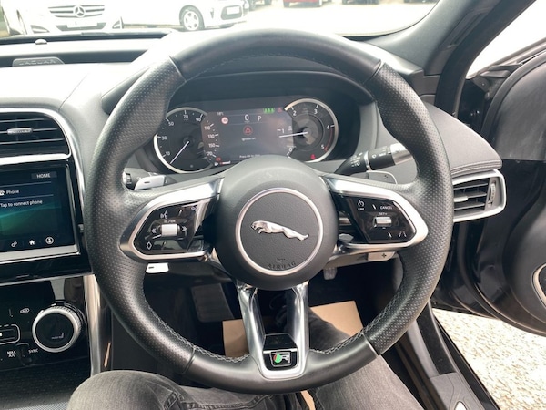 Used Jaguar XE 2019 for sale - 75047193: Photo 23