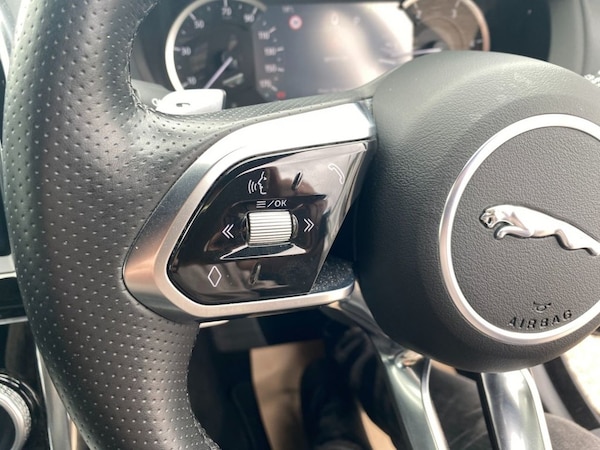 Used Jaguar XE 2019 for sale - 75047193: Photo 24
