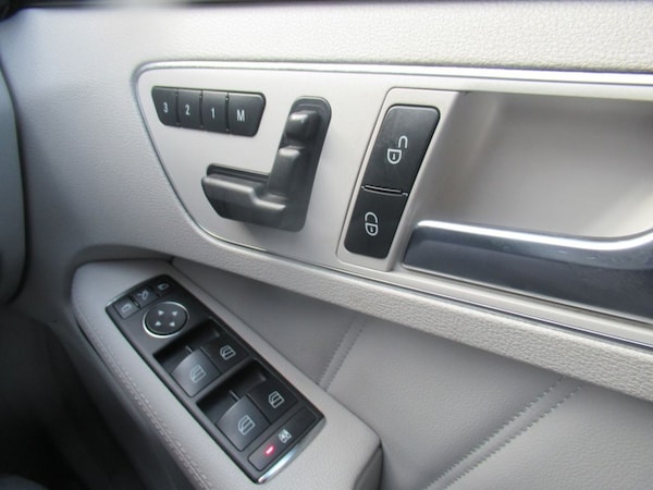Used Mercedes-Benz E-Class 2012 for sale - 73854162: Photo 39