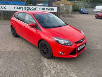 2013 (63) - 1.0 125 EcoBoost Titanium Navigator 5dr