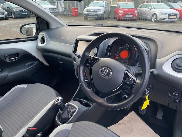 Used Toyota AYGO 2018 for sale - 73506582: Photo 16