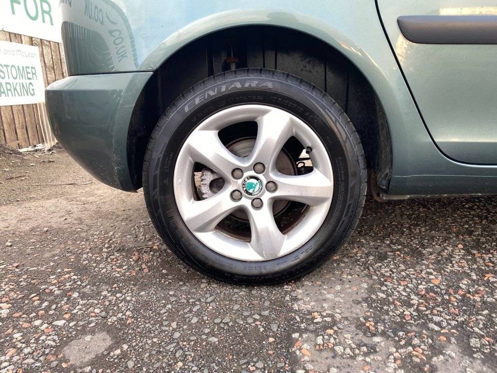 Used Skoda Roomster 2012 for sale - 76396202: Photo 9