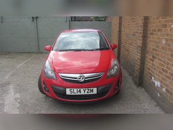 Vauxhall - Corsa