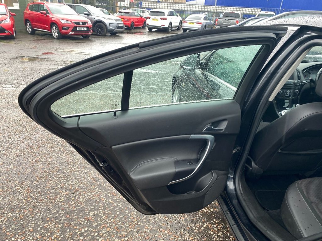 Used Vauxhall Insignia 2015 for sale - 76163304: Photo 29