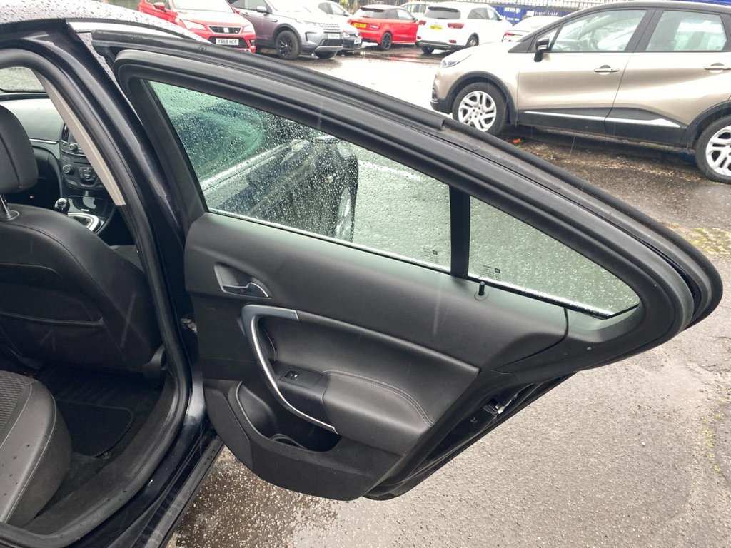 Used Vauxhall Insignia 2015 for sale - 76163304: Photo 32