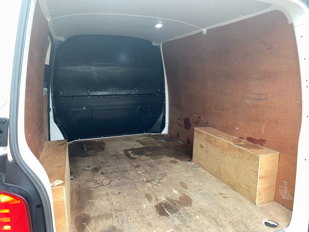 Used Volkswagen Transporter 2020 for sale - 76470327: Photo 11