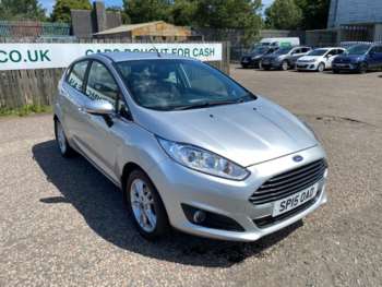 2015 (15) - 1.25 Zetec Hatchback 5dr Petrol Manual Euro 5 (82 ps)