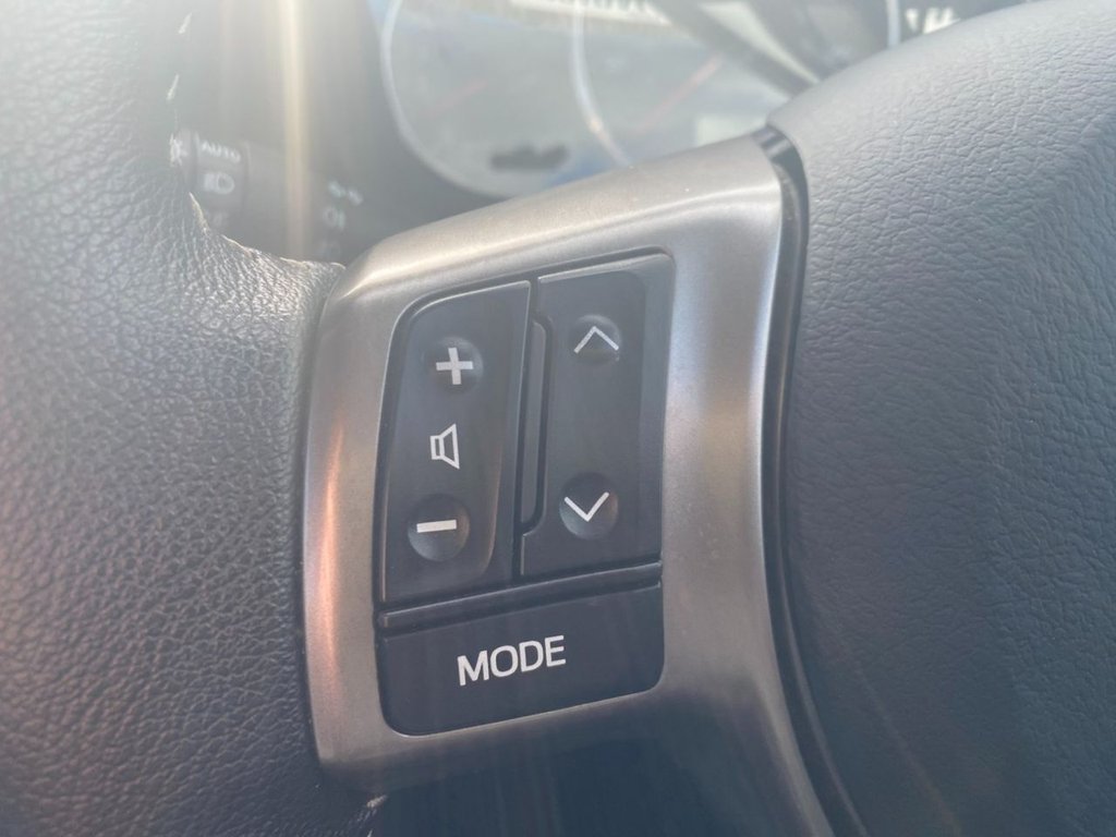 Used Toyota Yaris 2015 for sale - 77920232: Photo 21