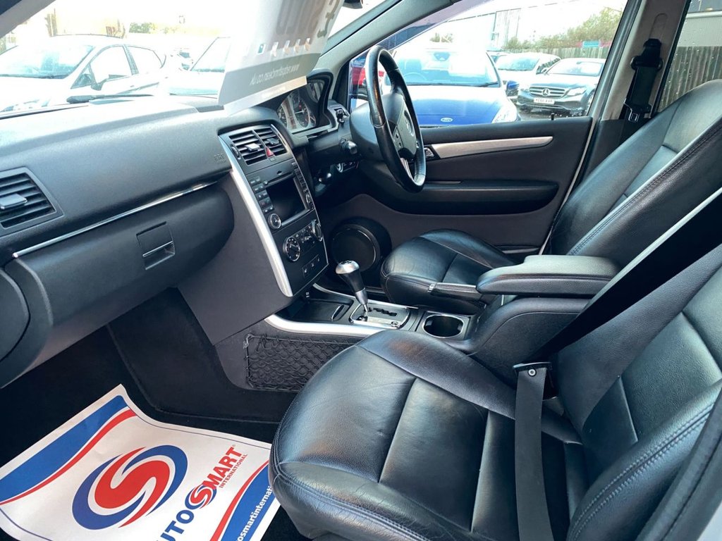 Used Mercedes-Benz B Class 2010 for sale - 76724682: Photo 12