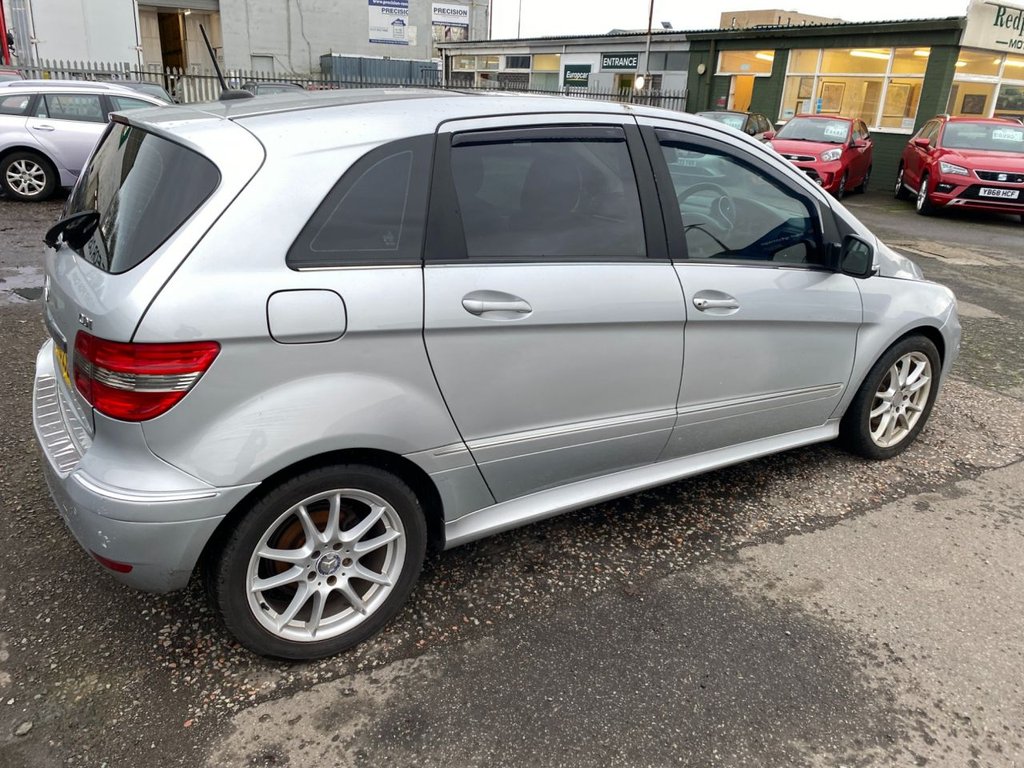 Used Mercedes-Benz B Class 2010 for sale - 76724682: Photo 8