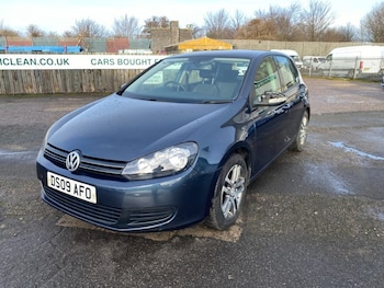 Used Volkswagen Golf 2009 for sale - 77621366: Photo